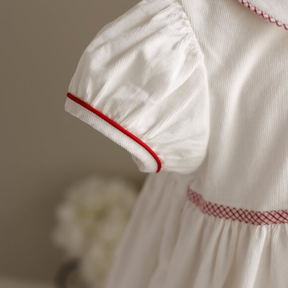 Girl's White Cotton Pin Wale Corduroy Bow Dress Red Trim Boutique Size 5 NWT - Picture 3 of 9
